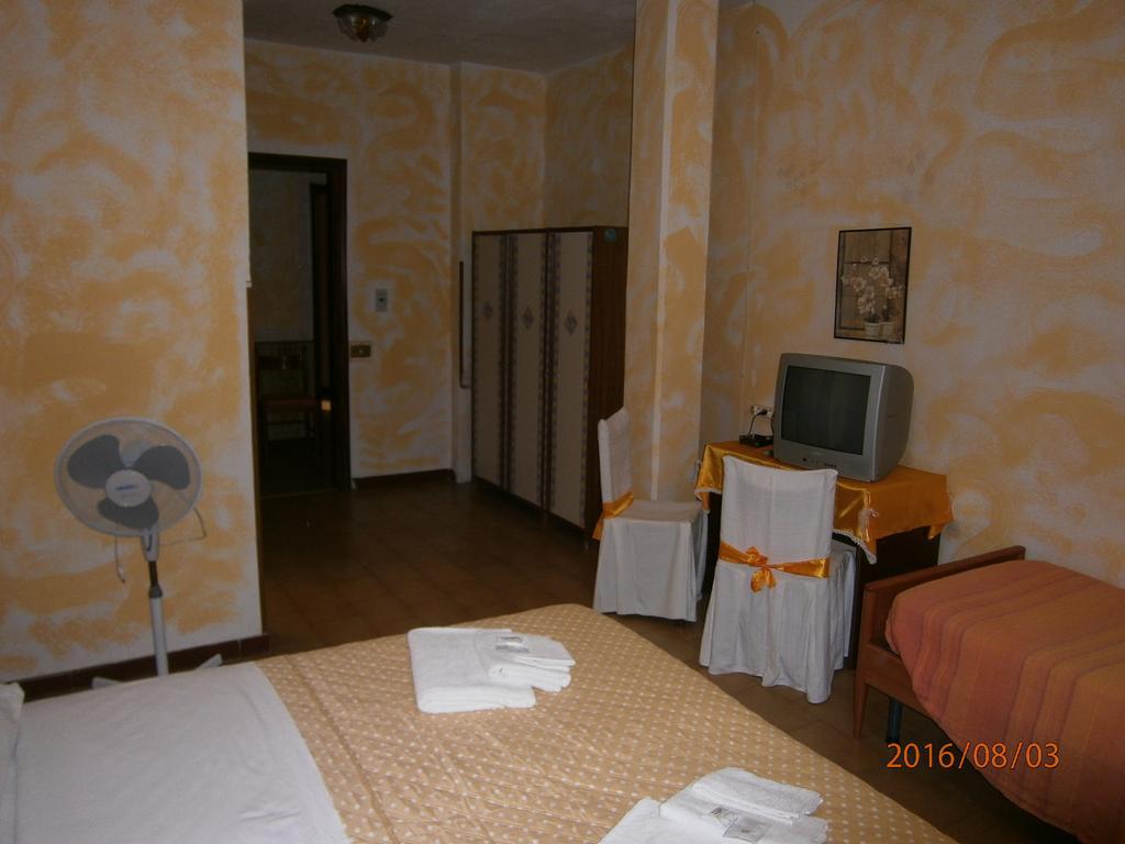 Albergo Il Cantuccio Bolano Εξωτερικό φωτογραφία